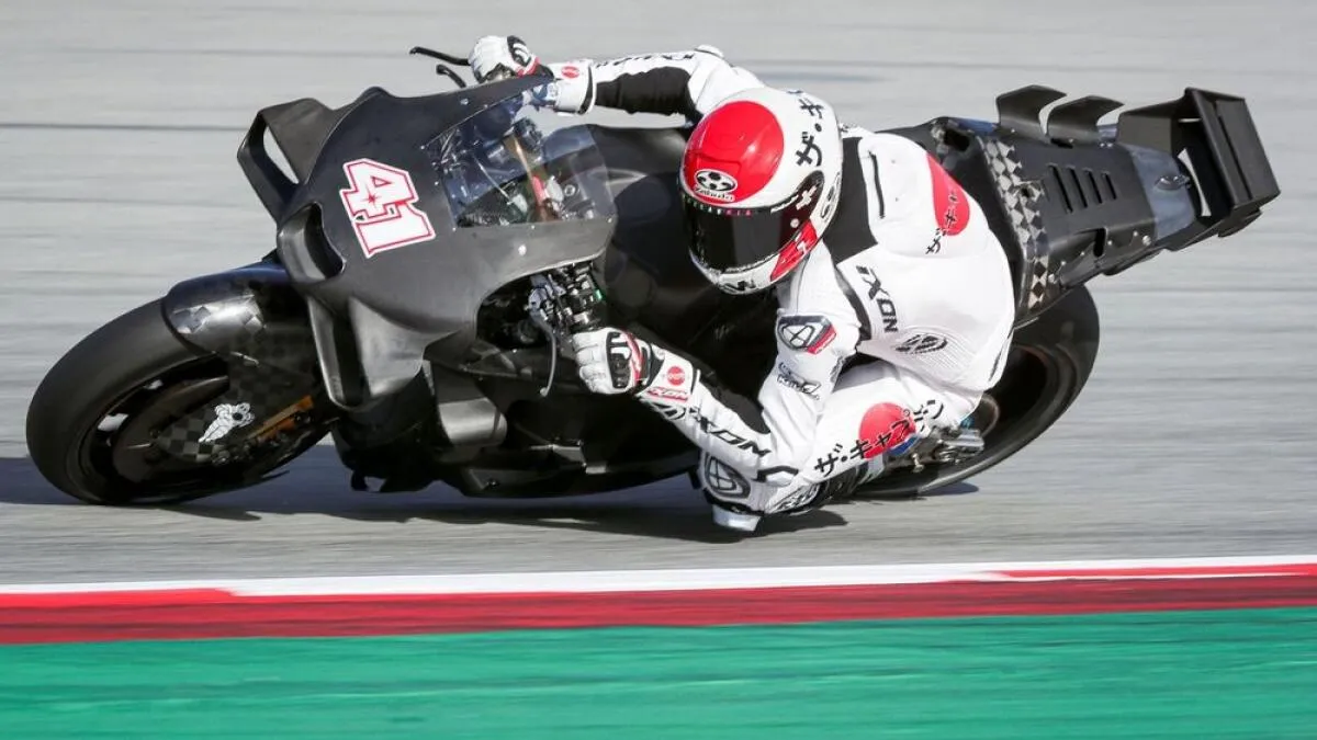 Aleix Espargaró abandonne le cyclisme professionnel pour devenir pilote test Honda MotoGP : un virage à 180 degrés pour la carrière du Catalan - Article MotoGP sur PitStopInsight