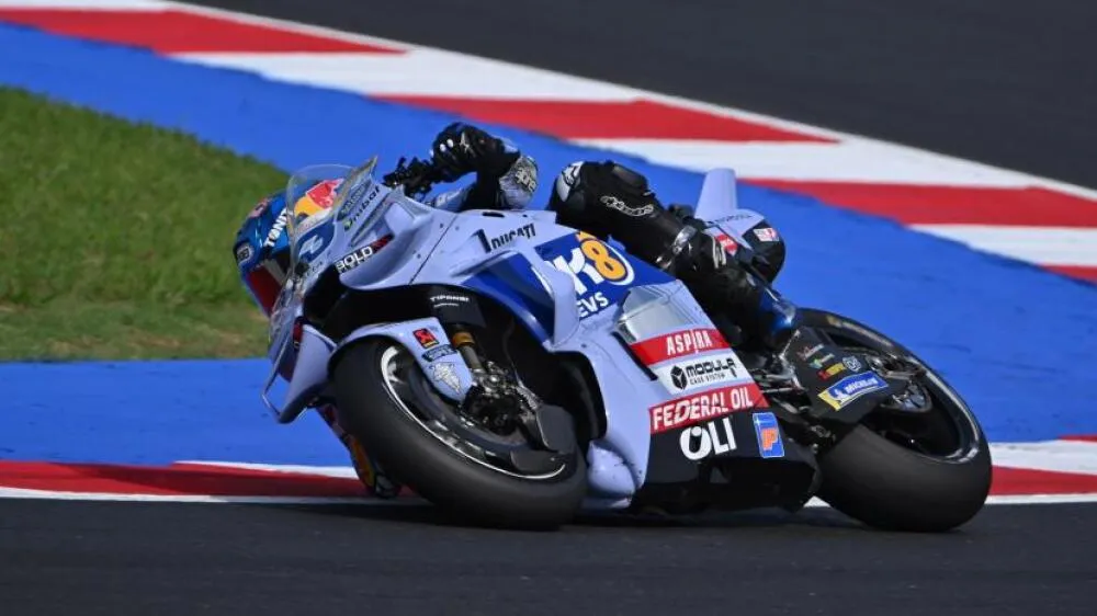 Alex Marquez s’apprête à vivre une expérience déterminante pour sa carrière en MotoGP avec la Ducati GP26 - Article MotoGP sur PitStopInsight