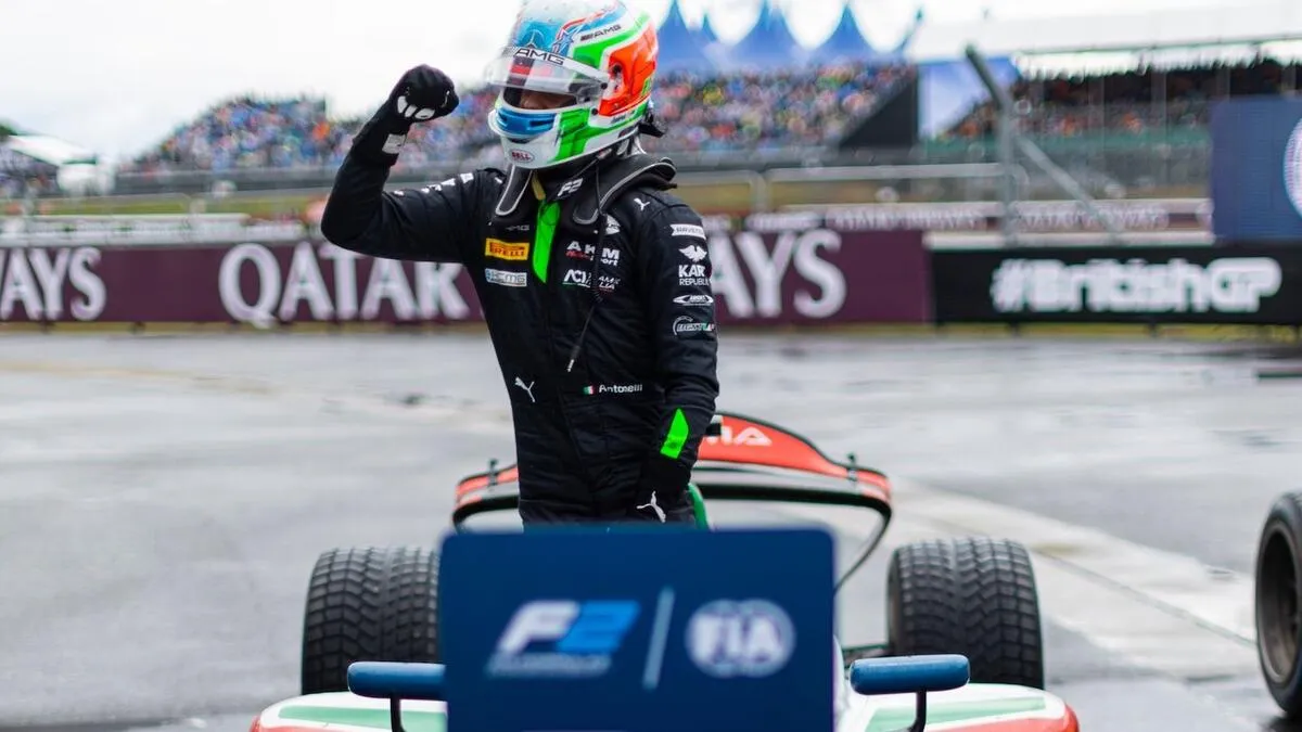 Kimi Antonelli face à une pénalité de grille après l'accident avec Verstappen en Autriche - Article F1 sur PitStopInsight