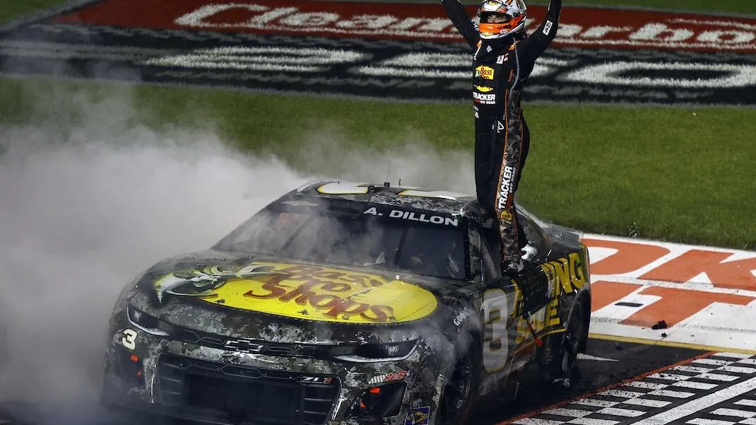 Austin Dillon vise le doublé à Richmond Raceway après une victoire controversée en 2023 - Article NASCAR sur PitStopInsight