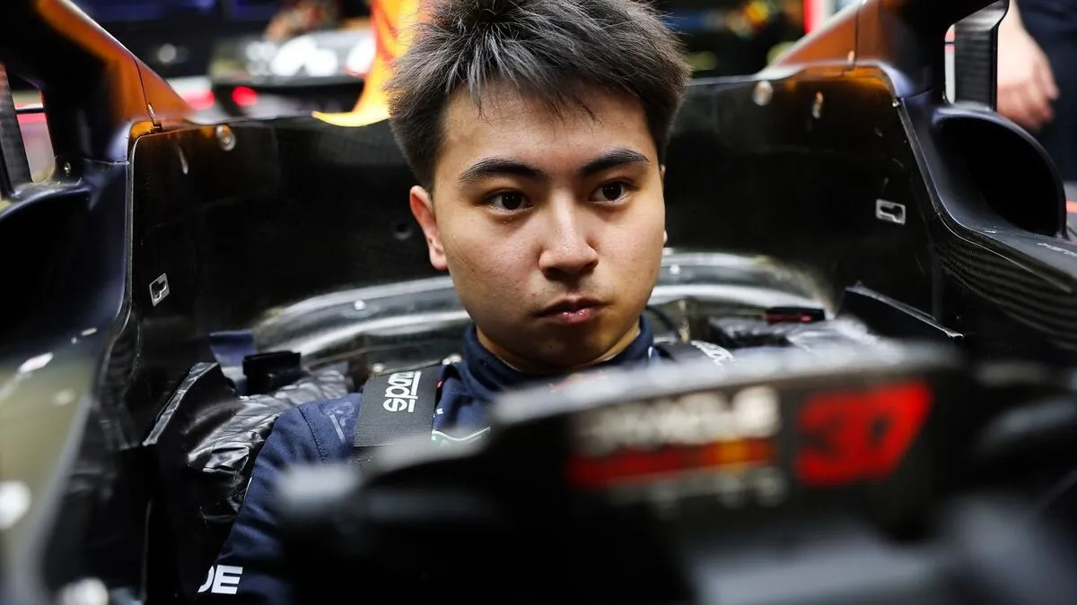 Ayumu Iwasa pourrait être meilleur que Yuki Tsunoda en Formule 1 : une question de potentiel versus expérience - Article F1 sur PitStopInsight