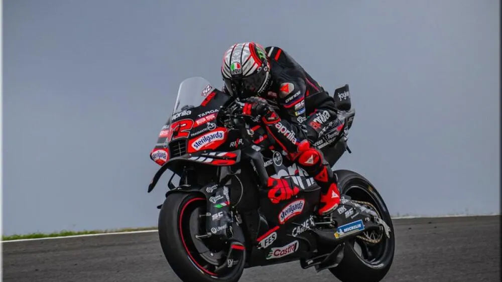 Bezzecchi s’impose à Portimão et confirme sa marche en avant en MotoGP 2025 - Article MotoGP sur PitStopInsight
