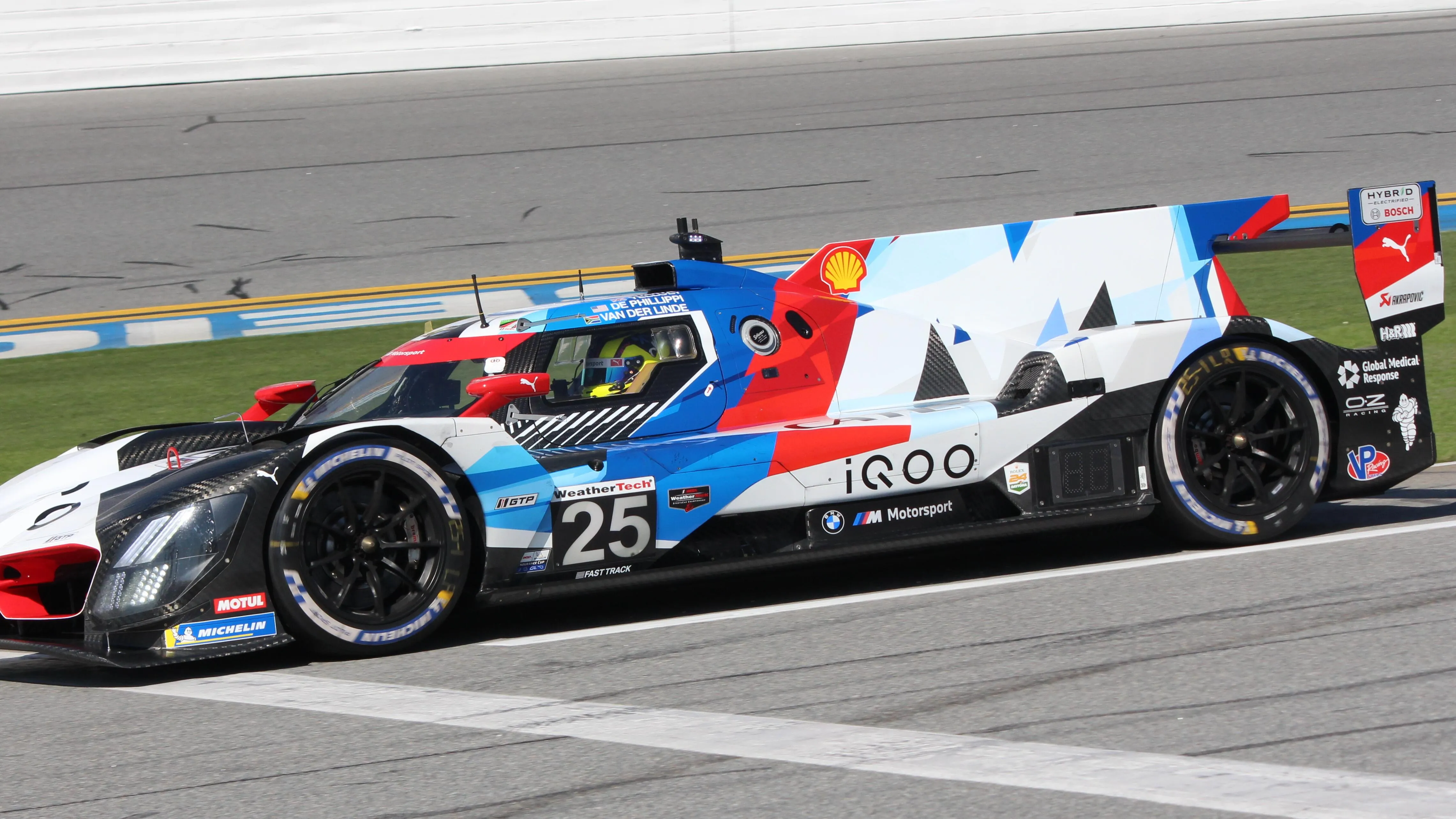 BMW M Hybrid V8 LMDh : WRT en négociation pour intégrer l'IMSA en 2026 - Article WEC sur PitStopInsight