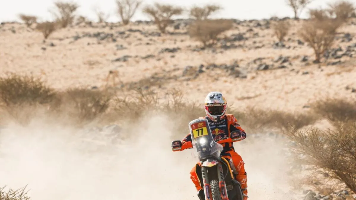 Luciano Benavides remporte le Dakar 2026 en motos pour deux secondes - Article RallyeRaid sur PitStopInsight