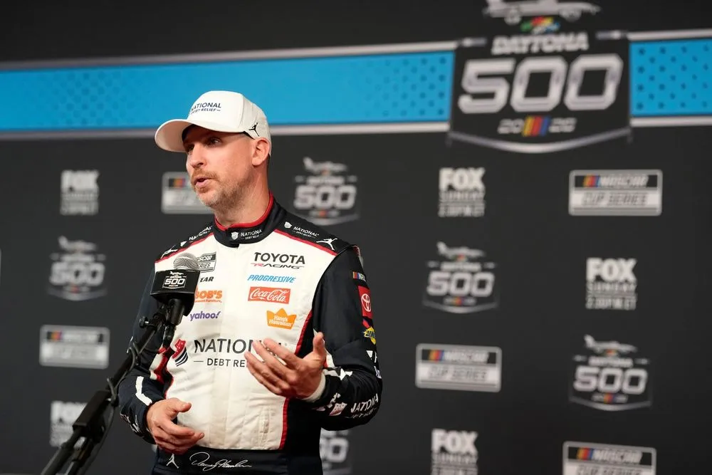 Denny Hamlin : la NASCAR a besoin d’un investissement de milliards pour grandir - Article Nascar sur PitStopInsight