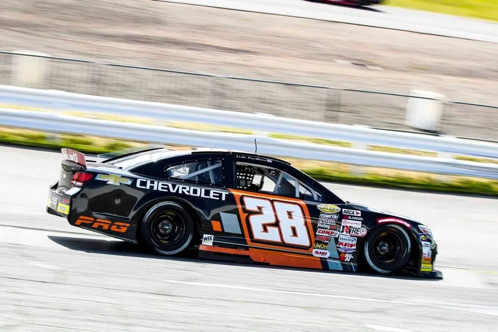 Derek Kneeland prépare ses débuts en ARCA East à Hickory - Article Nascar sur PitStopInsight