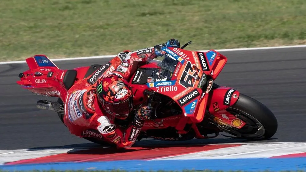 Francesco Bagnaia crise Indonésie Ducati nécessite un soutien immédiat - Article MotoGP sur PitStopInsight