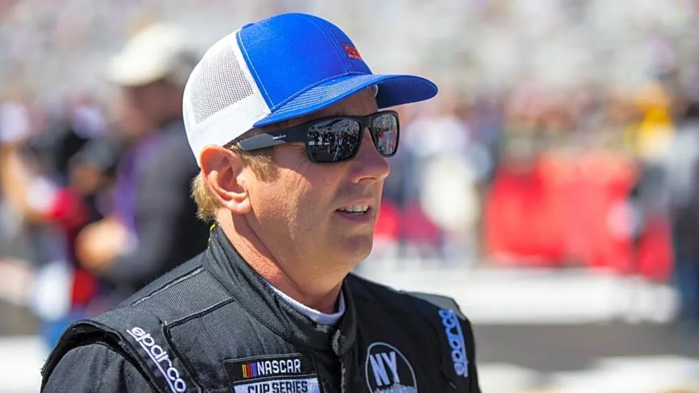 L'aide humanitaire de Greg Biffle en Jamaïque après l'ouragan Melissa : un héros du NASCAR se mobilise à nouveau - Article Nascar sur PitStopInsight