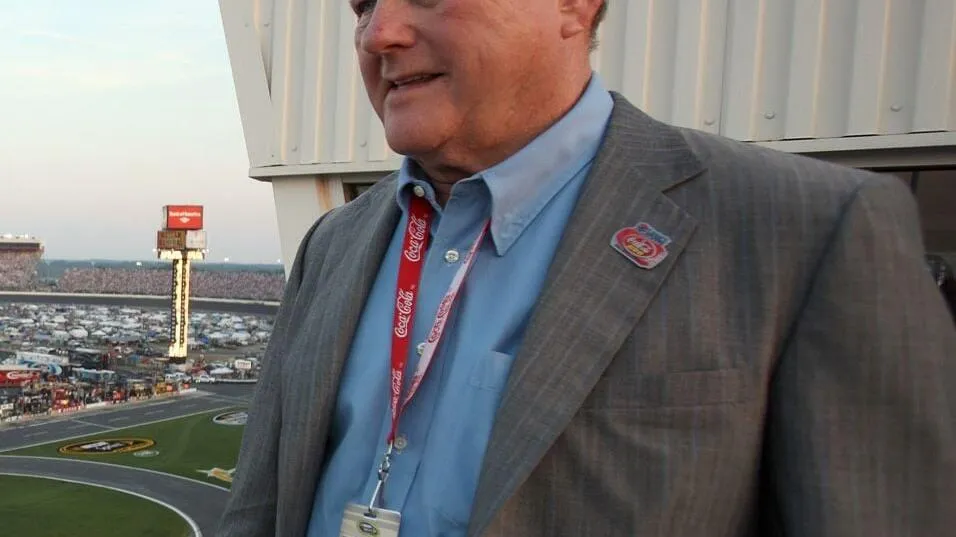 Humpy Wheeler décès : La légende du promotionnisme NASCAR s'éteint à 86 ans - Article NASCAR sur PitStopInsight