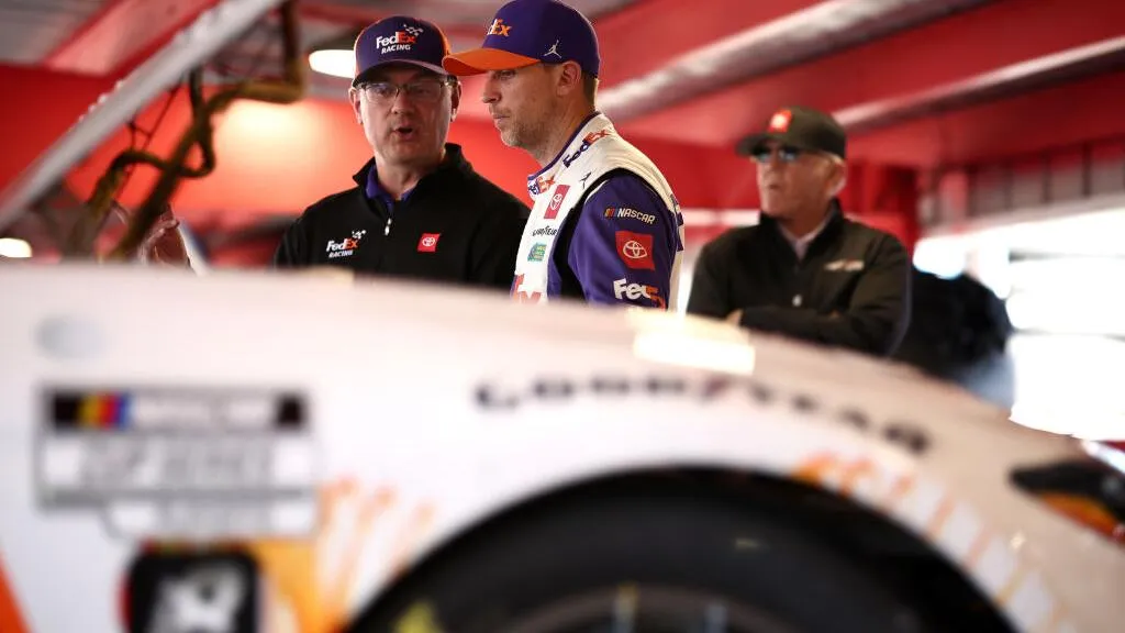 réstructuration Hamlin Gayle Gabehart JGR No. 11 pour phoenix - Article NASCAR sur PitStopInsight