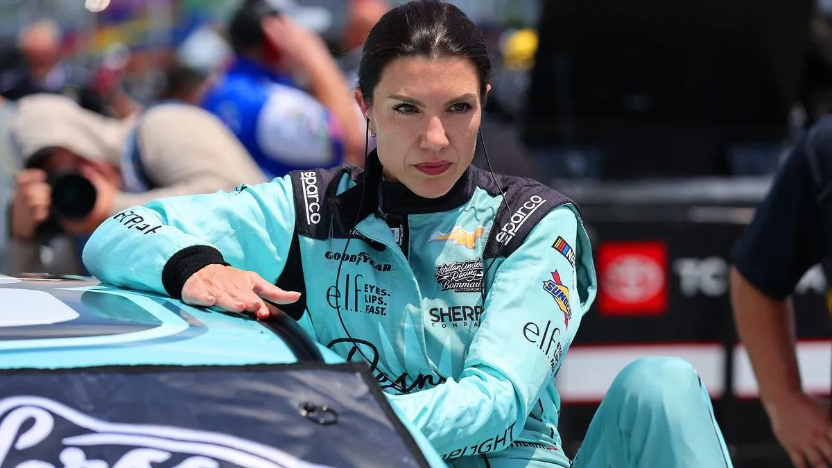Katherine Legge s'apprête à briller au Brickyard 400 NASCAR 2025 - Article NASCAR sur PitStopInsight