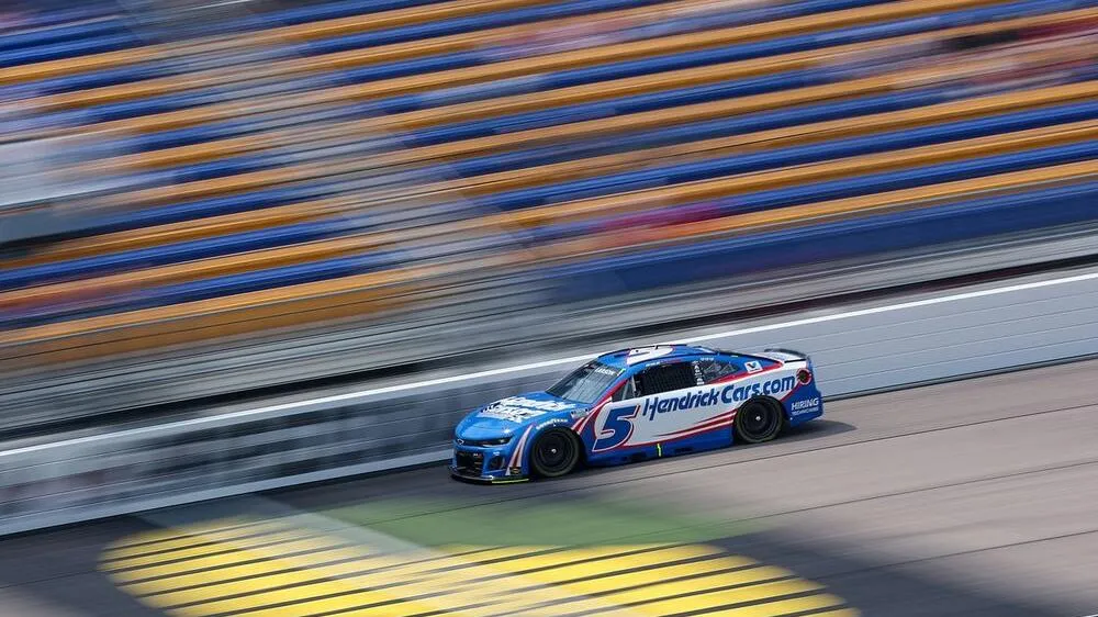 Kyle Larson NASCAR Cup Catastrophique à Iowa Speedway - Course Frustrante - Article NASCAR sur PitStopInsight