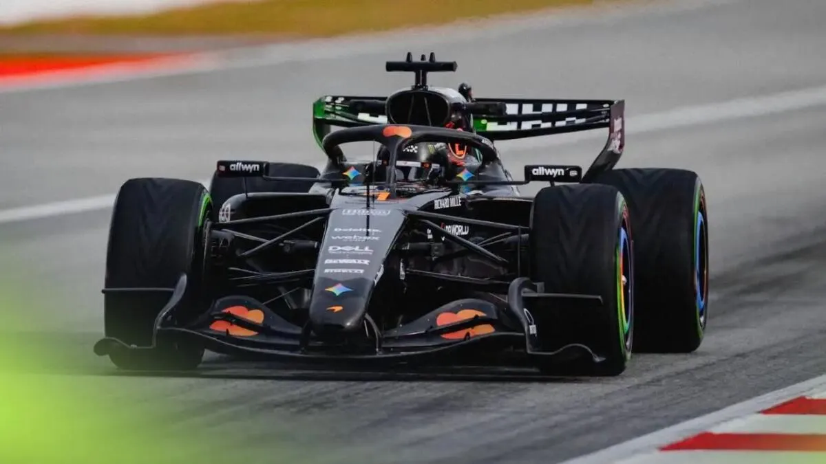 Lando Norris : "surréaliste" de voir le numéro 1 sur sa McLaren lors des tests à Barcelone - Article F1 sur PitStopInsight