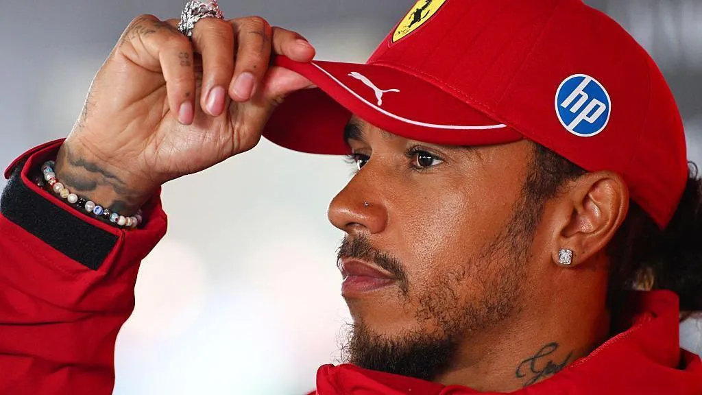 Lewis Hamilton Grand Prix des Pays-Bas - Défis et Stratégies de course après une Qualification mitigée - Article F1 sur PitStopInsight
