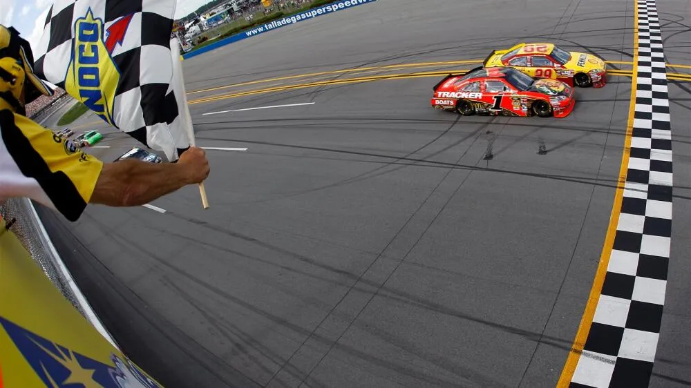 La saison NASCAR 2025 : les dix arrivées les plus serrées - Article Nascar sur PitStopInsight