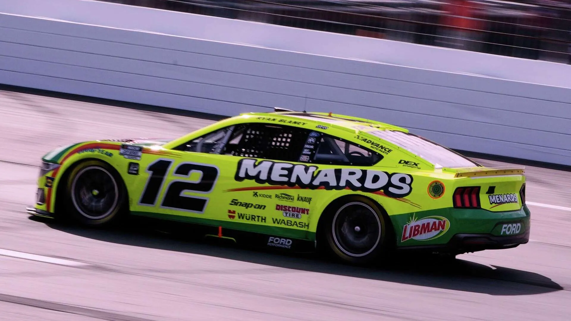 NASCAR Cup Kansas pneus Penske Blaney crevaison — analyse et implications - Article NASCAR sur PitStopInsight