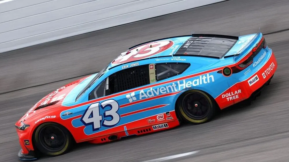 Legacy Motor Club litige NASCAR charters : contre-attaque - Article NASCAR sur PitStopInsight