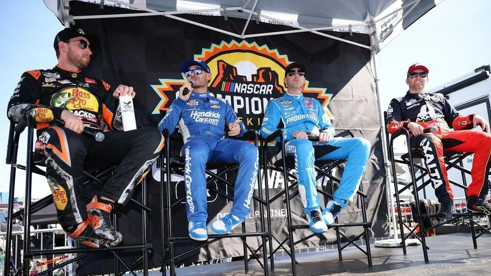  jour des médias du championnat NASCAR Cup Series à Phoenix 2025: professionnalisme et respect Mutuel - Article Nascar sur PitStopInsight
