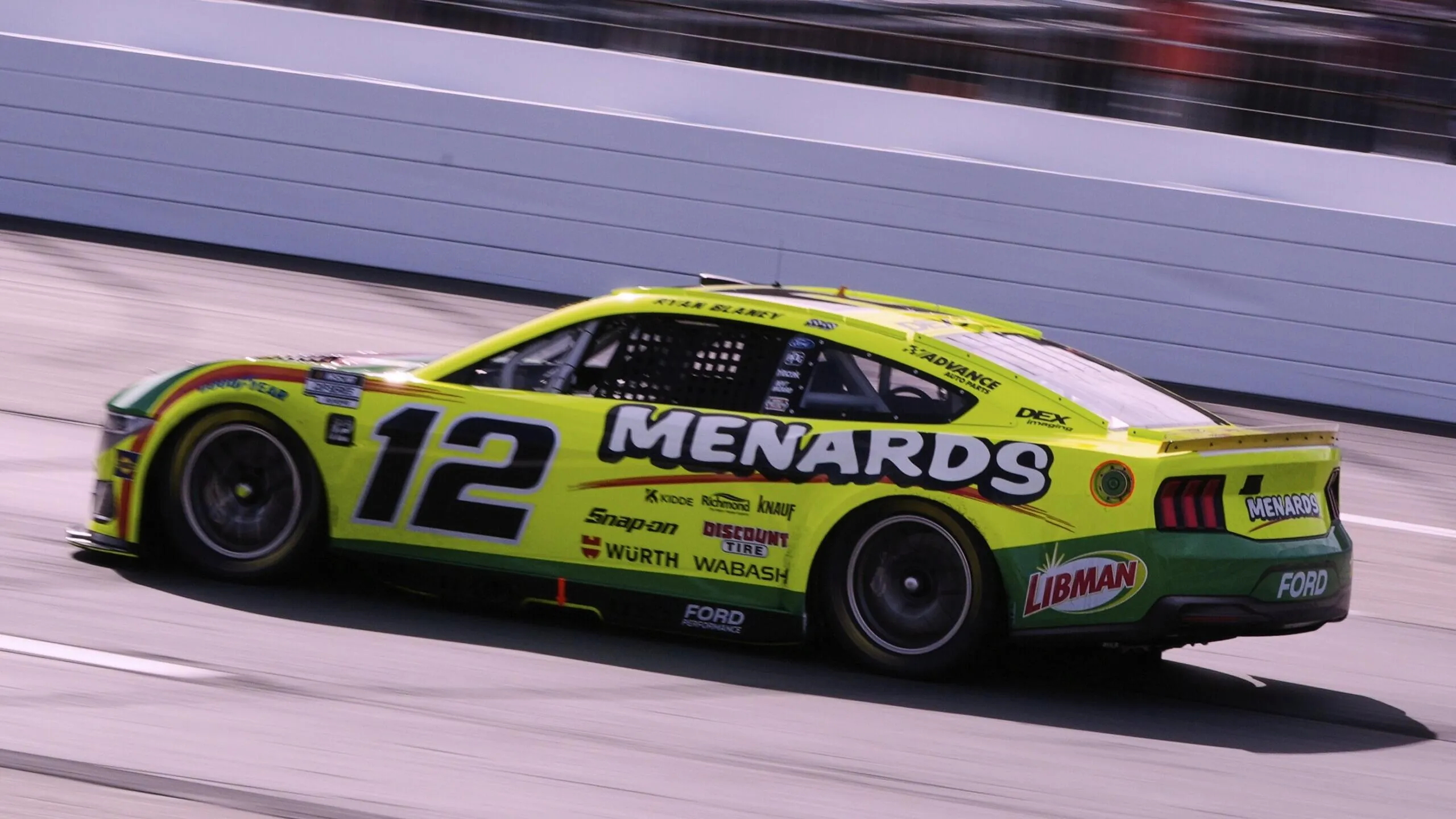 Penske s'impose à NASCAR New Hampshire Penske Logano Blaney finale - Article NASCAR sur PitStopInsight