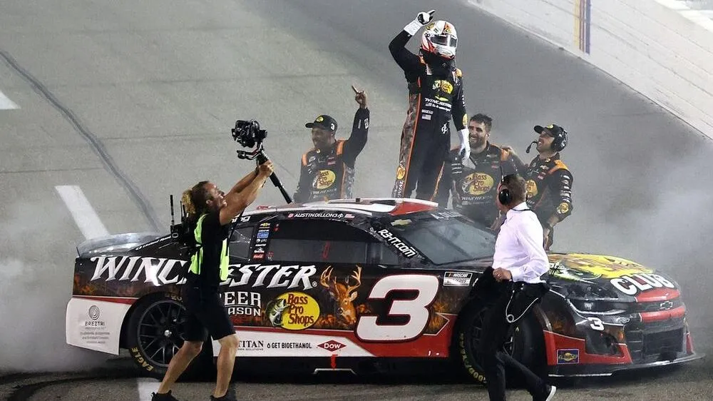 nascar-richmond-austin-dillon-victory_2.jpg