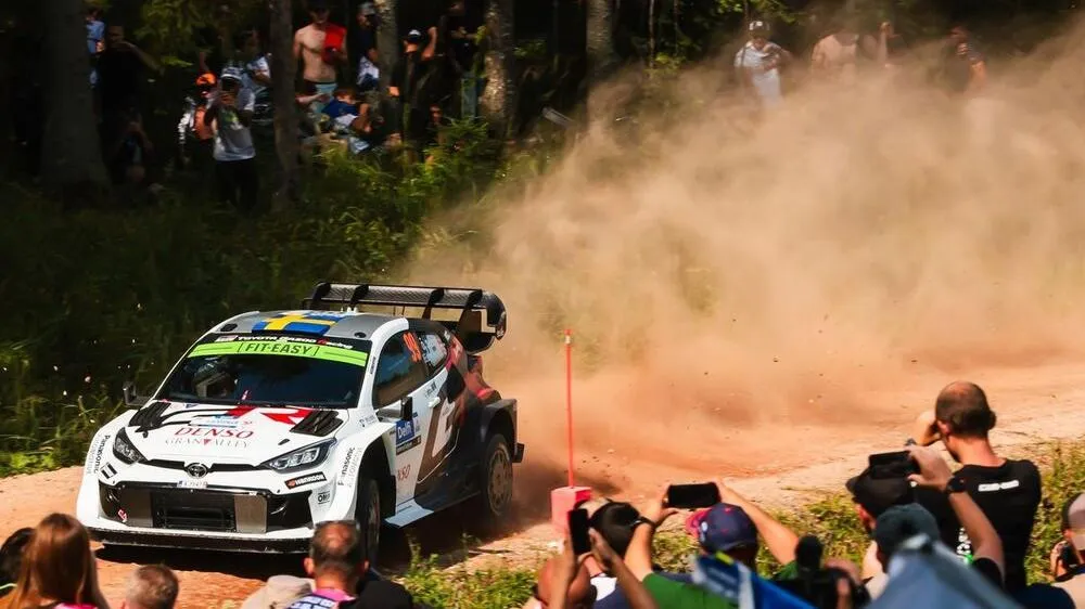 Oliver Solberg, une première journée de rêve au Rally Estonia - Article WRC sur PitStopInsight