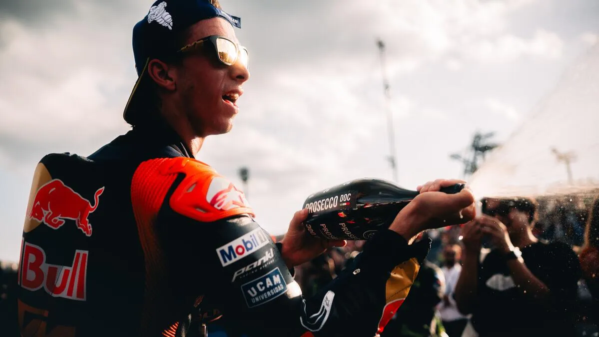 Pedro Acosta sprint Grand Prix du Japon Motegi KTM gaz - Article MotoGP sur PitStopInsight