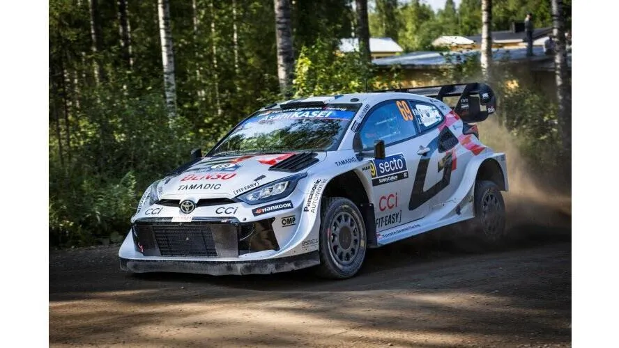 Rally Finland : Kalle Rovanpera en tête après une journée difficile marquée par des conditions météorologiques changeantes - Article WRC sur PitStopInsight