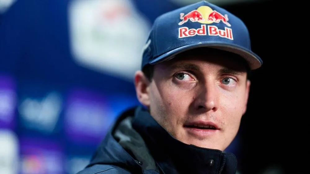 L’incident spectaculaire de Fourmaux au Rallye du Japon WRC : la perte de la porte-passager et l’abandon - Article WRC sur PitStopInsight