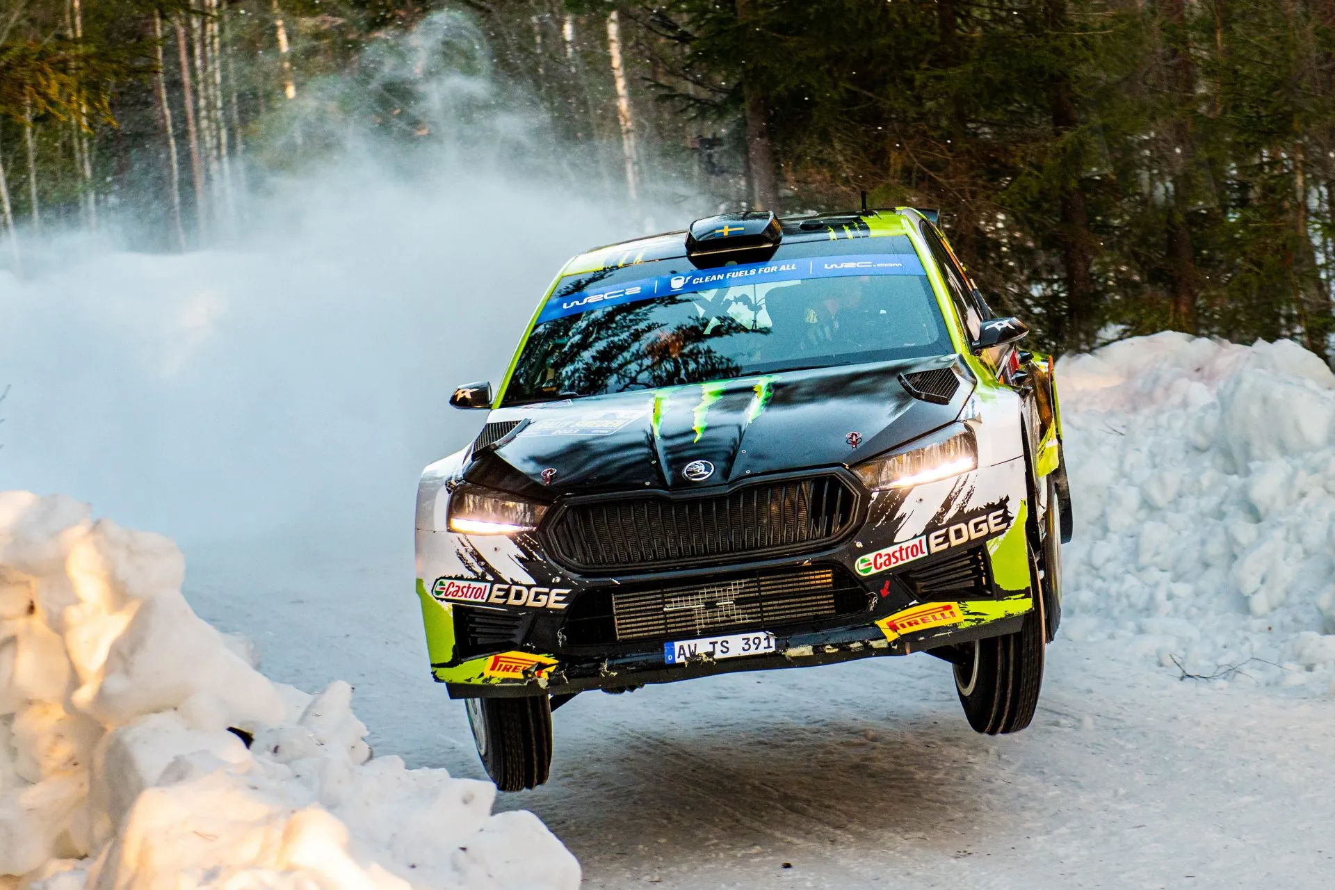 Rallye de Suède WRC : Solberg fixe le rythme et prend la tête dès l'ouverture - Article WRC sur PitStopInsight