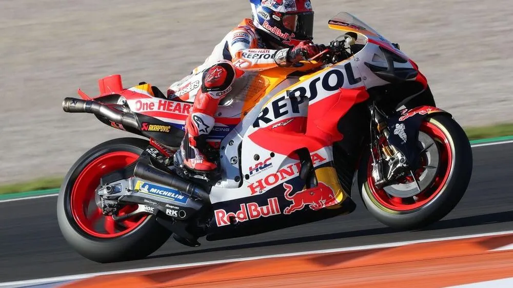 Repsol retour MotoGP 2026 : lubrifiants Moto2 et Moto3 annoncés - Article MotoGP sur PitStopInsight