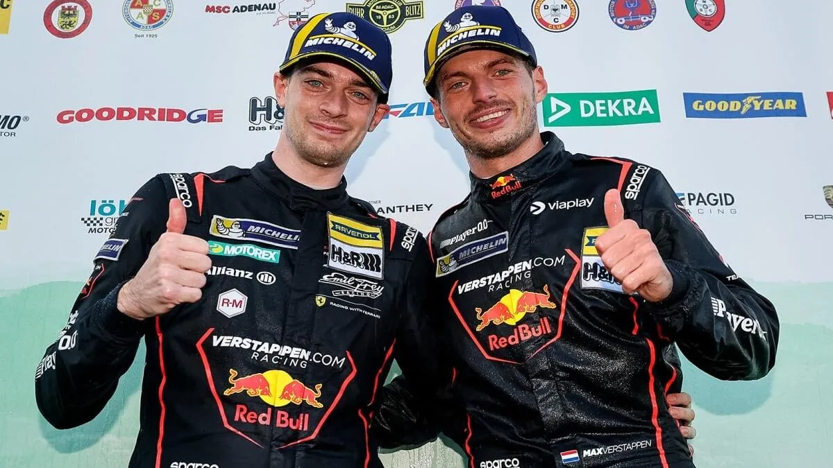 Verstappen : être seul au front chez Red Bull, un avantage face aux McLaren en 2025 - Article F1 sur PitStopInsight